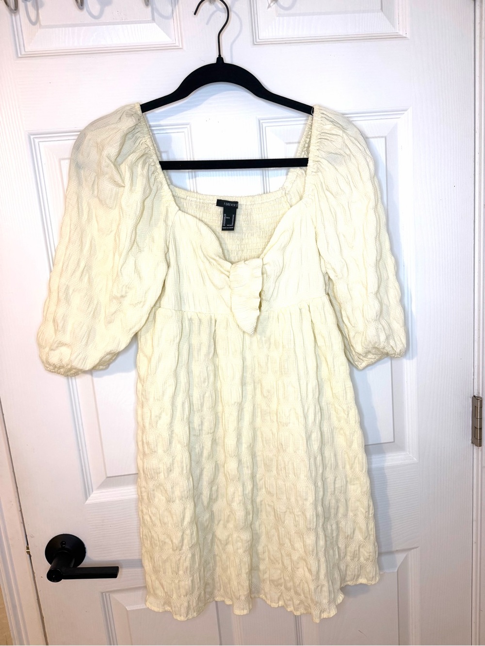 Forever 21 Cream Puff-Sleeve Mini Dress size M